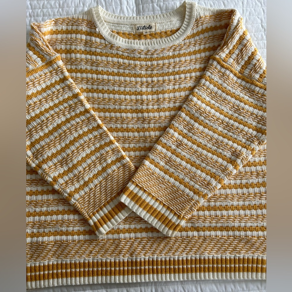 Listicle Knit Sweater - Large